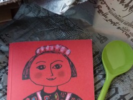 Über den Tisch gezogen – der Strudelteig.