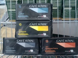 Kaffeekapseln bei SPAR – Cafe Royal. Die Böhm hat`s getestet. Auch die von HOFER.