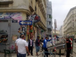 Pizzeria Anarchia. Der Morgen danach.