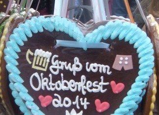 Stefanie auf der Wiesn. Ein echtes Wienerkind zu Besuch beim Münchner Kindl.