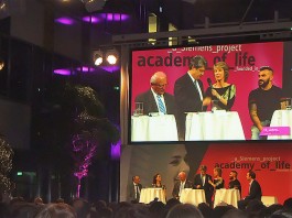 15 Jahre Siemens Academy of Life 15 Jahre Siemens Academy of Life